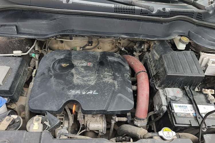 Used Haval H2 2014 1.5T Manual Two-Wheel Drive Prestige Edition Engine Bay