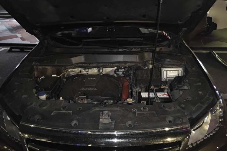 Used Haval H2 2014 1.5T Manual Two-Wheel Drive Elite Edition Engine Bay