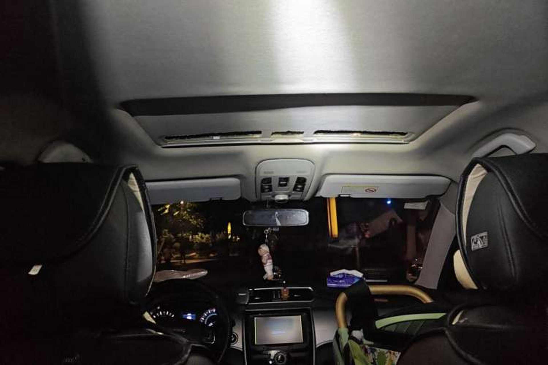 Used Haval H2 2014 1.5T Manual Two-Wheel Drive Elite Edition Headliner