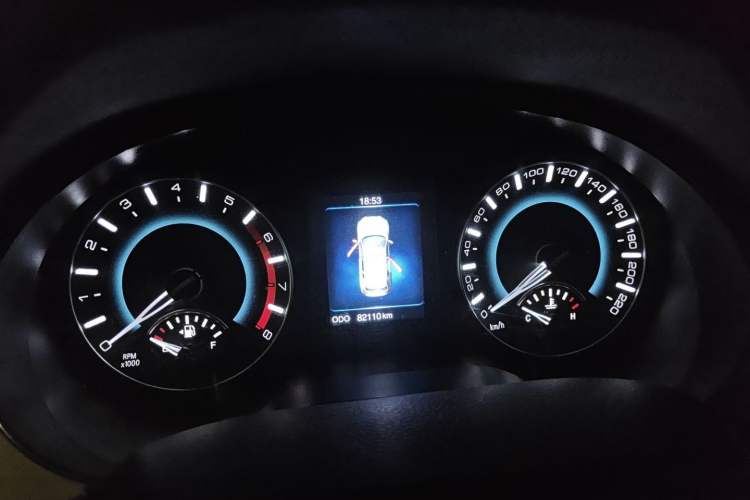 Used Haval H2 2014 1.5T Manual Two-Wheel Drive Elite Edition Instrument Cluster