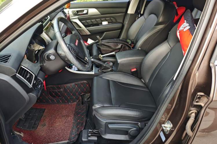 Used Haval H2 2014 1.5T Manual Two-Wheel Drive Elite Edition Left Front Seat