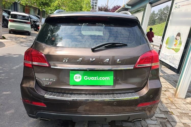 Used Haval H2 2014 1.5T Manual Two-Wheel Drive Prestige Edition Rear