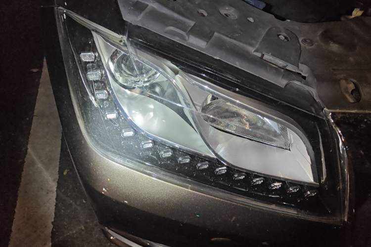 Used Haval H2 2014 1.5T Manual Two-Wheel Drive Elite Edition Right Front Headlight