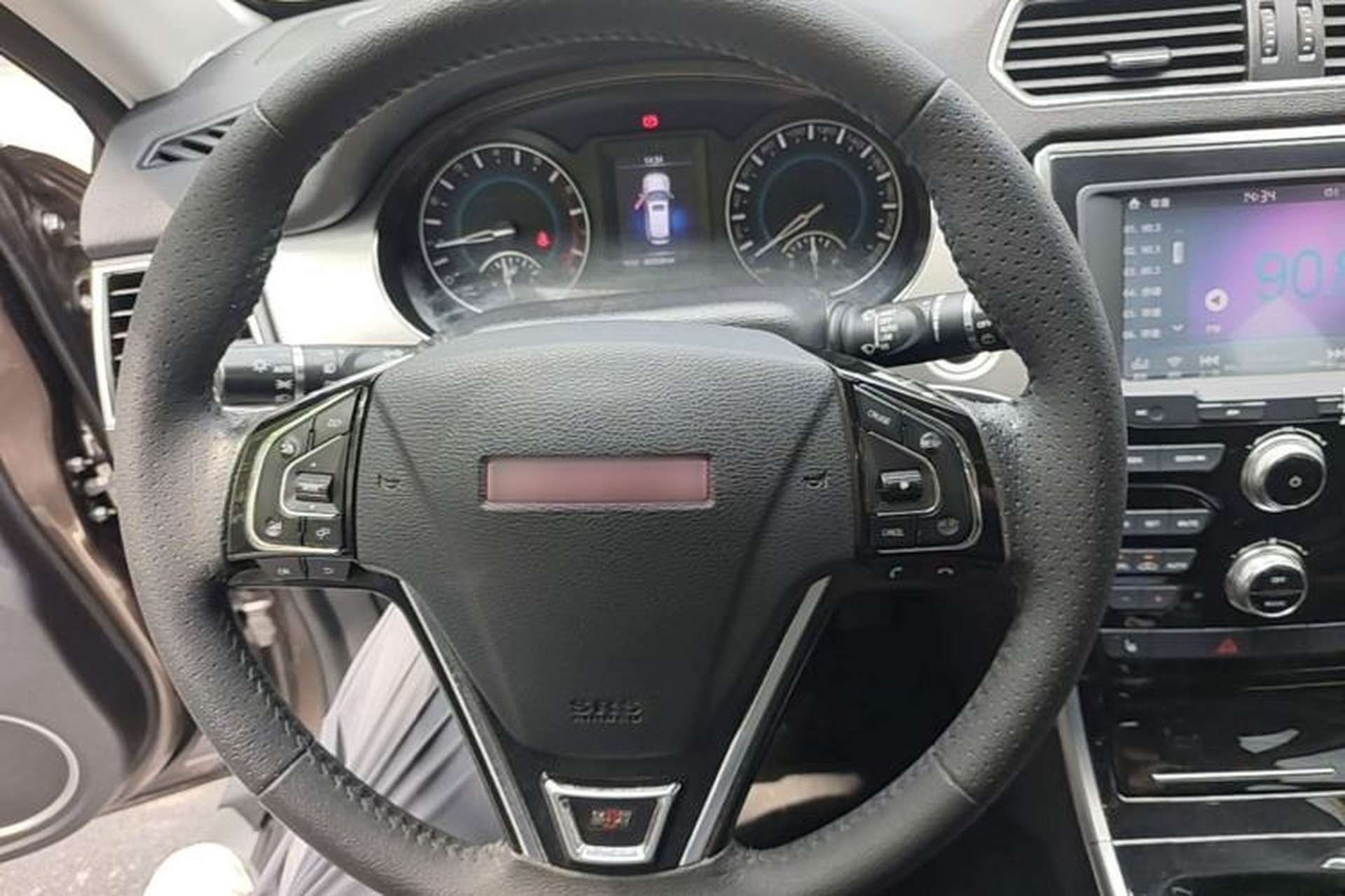 Used Haval H2 2014 1.5T Manual Two-Wheel Drive Prestige Edition Steering Wheel