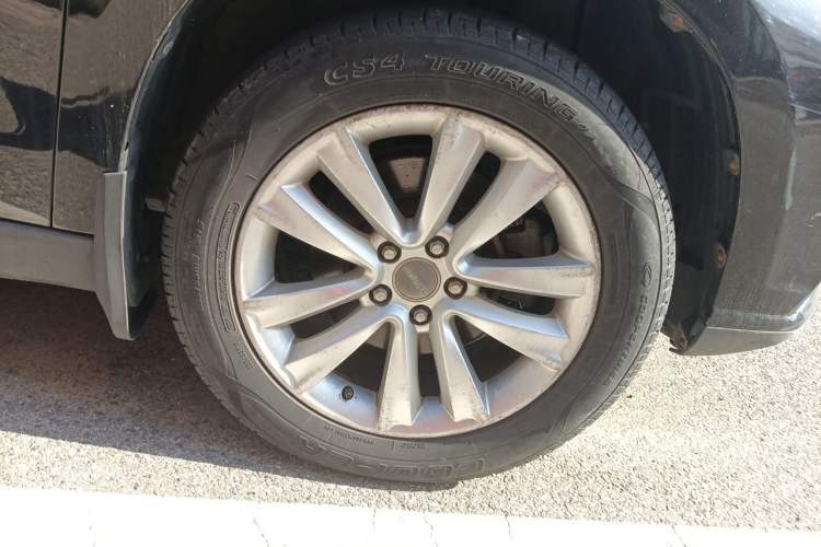 Used Haval H2 2014 1.5T Manual Two-Wheel Drive Elite Edition Right Front Wheel Hub