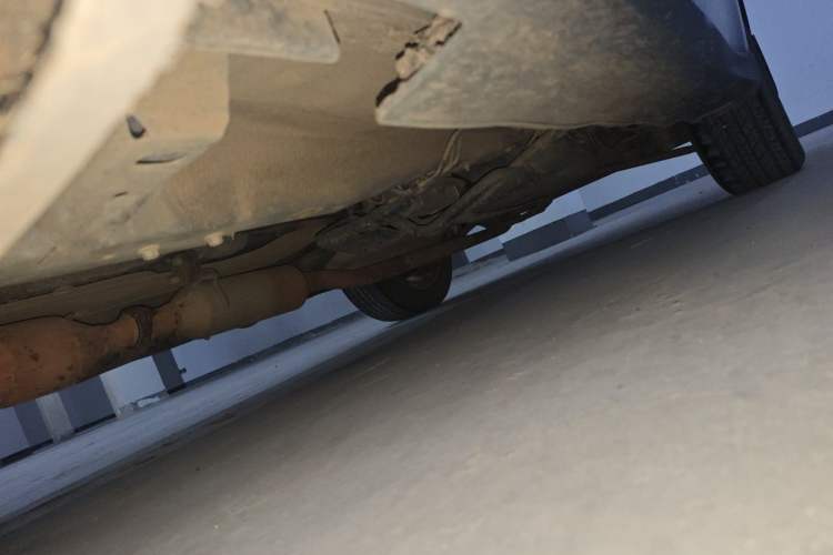 Used Haval H2 2014 1.5T Manual Two-Wheel Drive Elite Edition Chassis Front Left