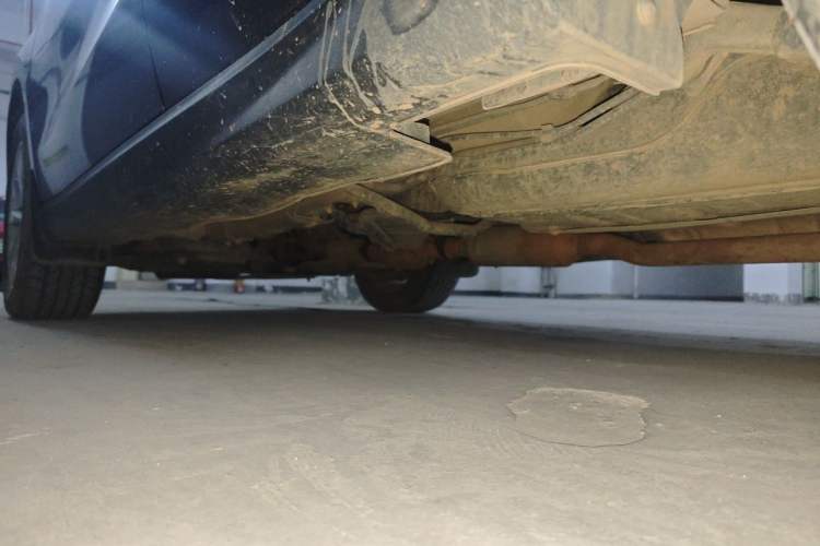Used Haval H2 2014 1.5T Manual Two-Wheel Drive Elite Edition Chassis Rear Left