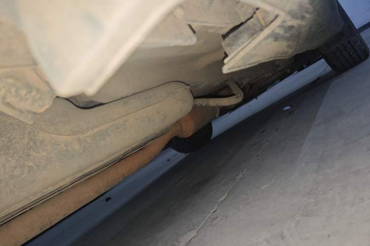 Used Haval H2 2014 1.5T Manual Two-Wheel Drive Elite Edition Chassis Rear Right
