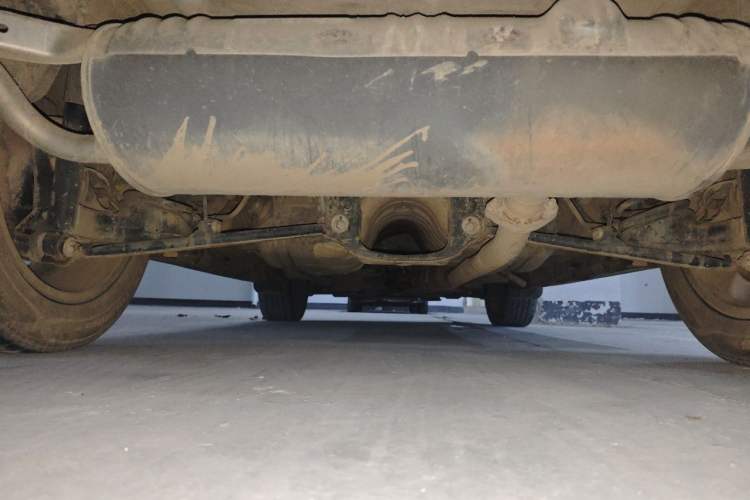 Used Haval H2 2014 1.5T Manual Two-Wheel Drive Elite Edition Chassis Rear