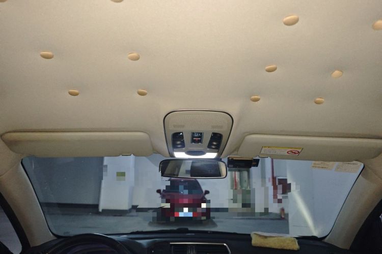 Used Haval H2 2014 1.5T Manual Two-Wheel Drive Elite Edition Headliner