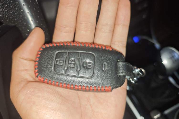 Used Haval H2 2014 1.5T Manual Two-Wheel Drive Elite Edition Vehicle Key