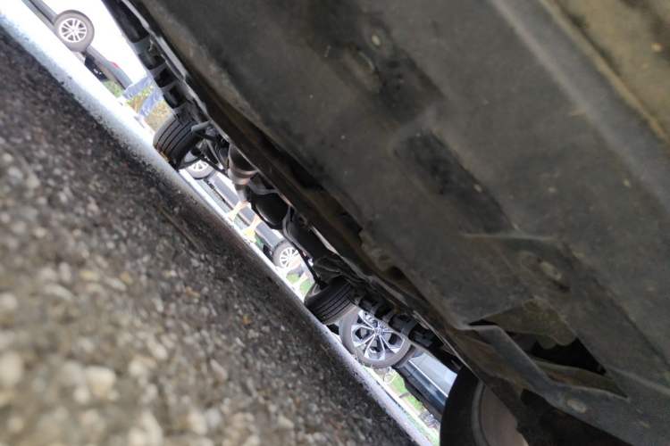 Used Haval H2 2014 1.5T Manual Two-Wheel Drive Elite Edition Chassis Front
