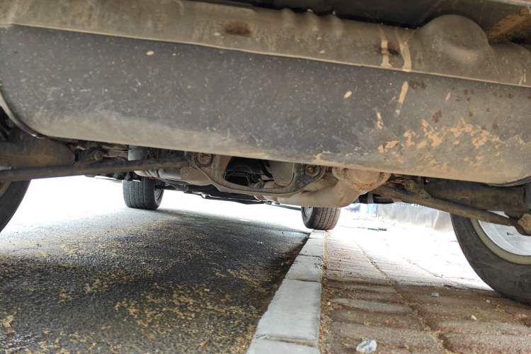Used Haval H2 2014 1.5T Manual Two-Wheel Drive Elite Edition Chassis Rear