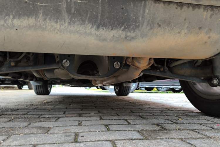 Used Haval H2 2014 1.5T Manual Two-Wheel Drive Elite Edition Chassis Rear