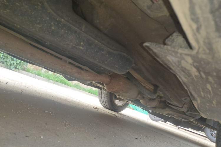 Used Haval H2 2014 1.5T Manual Two-Wheel Drive Elite Edition Chassis Rear Right