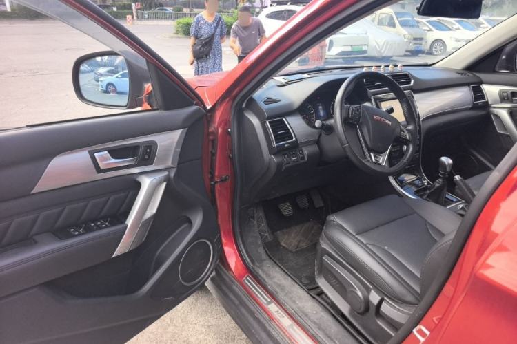 Used Haval H2 2014 1.5T Manual Two-Wheel Drive Elite Edition Driver Seat