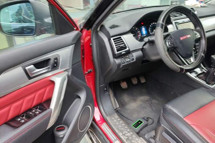 Used Haval H2 2014 1.5T Manual Two-Wheel Drive Elite Edition Driver Seat