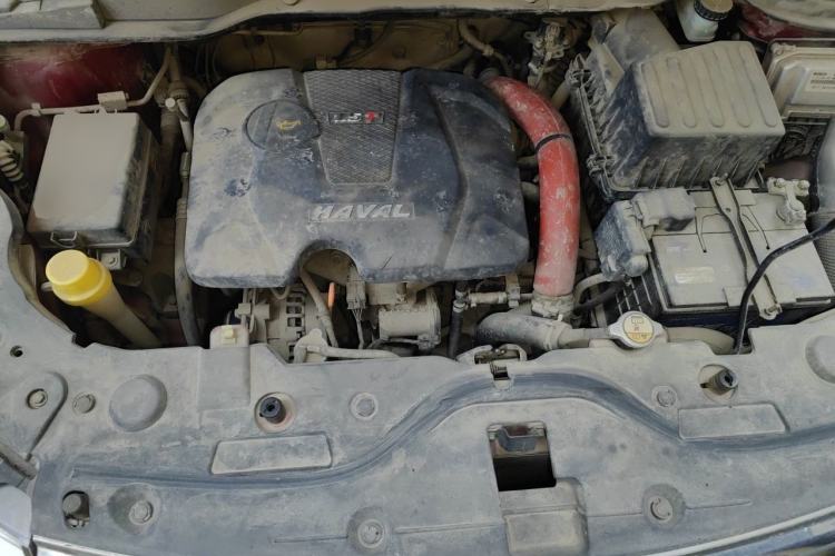 Used Haval H2 2014 1.5T Manual Two-Wheel Drive Elite Edition Engine Bay