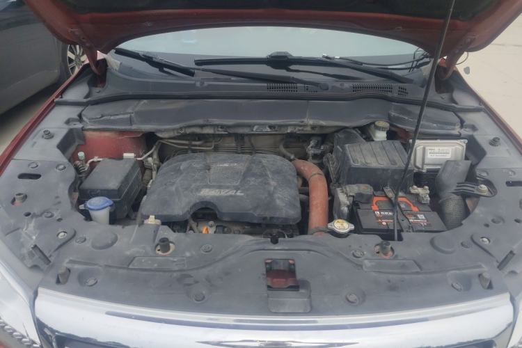 Used Haval H2 2014 1.5T Manual Two-Wheel Drive Elite Edition Engine Bay