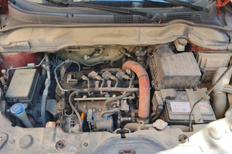 Used Haval H2 2014 1.5T Manual Two-Wheel Drive Elite Edition Engine Bay