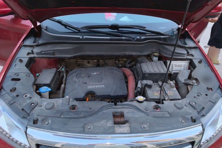 Used Haval H2 2014 1.5T Manual Two-Wheel Drive Prestige Edition Engine Bay