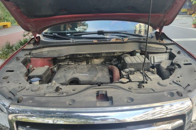 Used Haval H2 2014 1.5T Manual Two-Wheel Drive Elite Edition Engine Bay