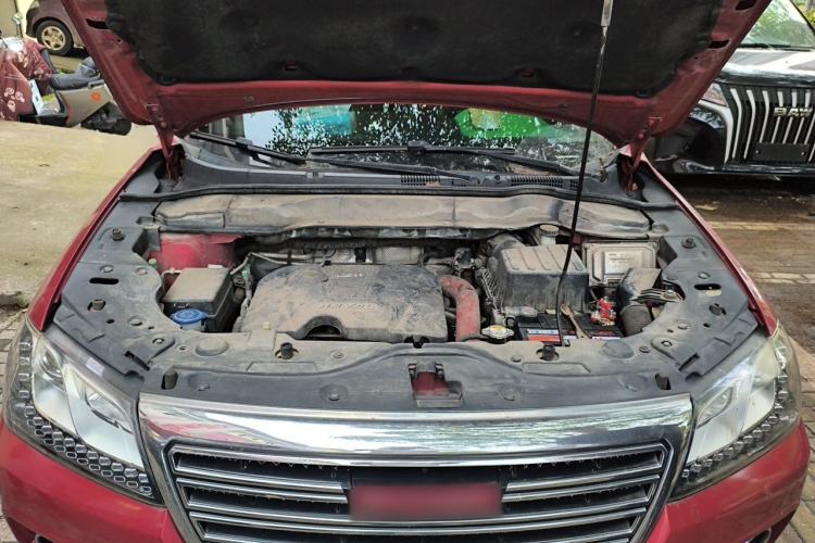 Used Haval H2 2014 1.5T Manual Two-Wheel Drive Elite Edition Engine Bay