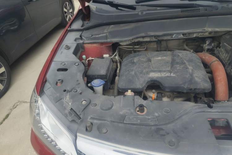 Used Haval H2 2014 1.5T Manual Two-Wheel Drive Elite Edition Engine Bay Right