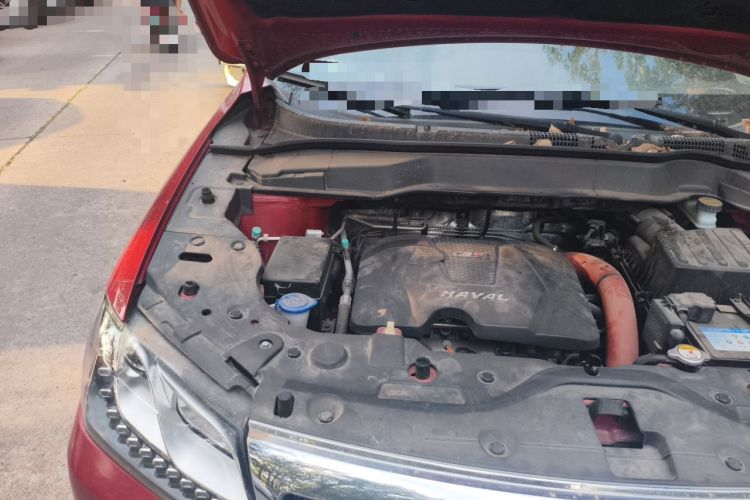 Used Haval H2 2014 1.5T Manual Two-Wheel Drive Prestige Edition Engine Bay Right