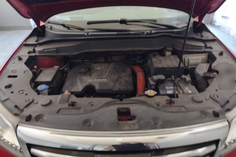 Used Haval H2 2014 1.5T Manual Two-Wheel Drive Elite Edition Engine Bay