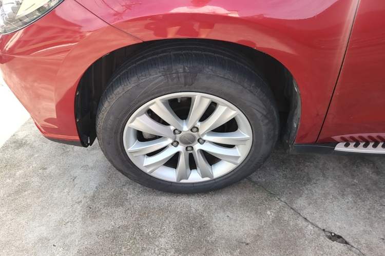 Used Haval H2 2014 1.5T Manual Two-Wheel Drive Elite Edition Exterior 4