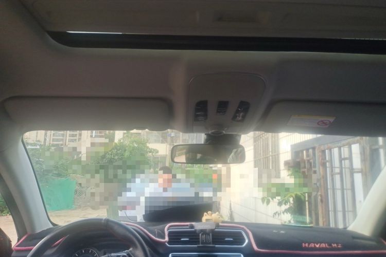 Used Haval H2 2014 1.5T Manual Two-Wheel Drive Elite Edition Headliner