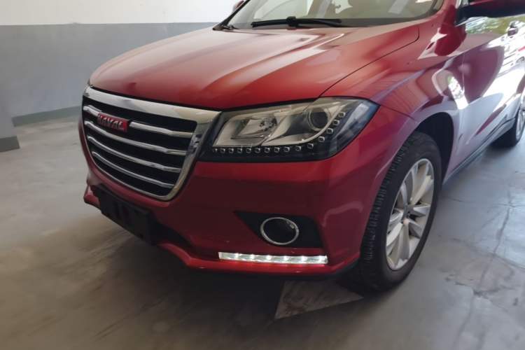 Used Haval H2 2014 1.5T Manual Two-Wheel Drive Elite Edition Left Front Headlight