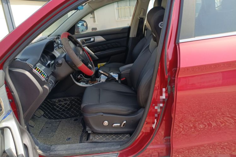 Used Haval H2 2014 1.5T Manual Two-Wheel Drive Prestige Edition Left Front Seat
