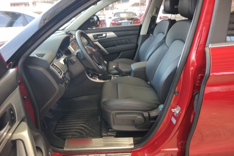 Used Haval H2 2014 1.5T Manual Two-Wheel Drive Elite Edition Left Front Seat