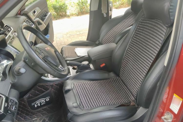 Used Haval H2 2014 1.5T Manual Two-Wheel Drive Prestige Edition Left Front Seat