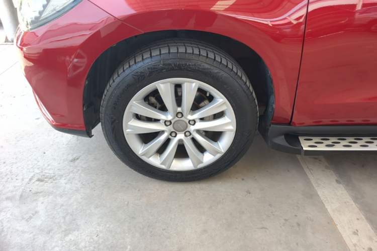 Used Haval H2 2014 1.5T Manual Two-Wheel Drive Elite Edition Left Front Wheel Hub