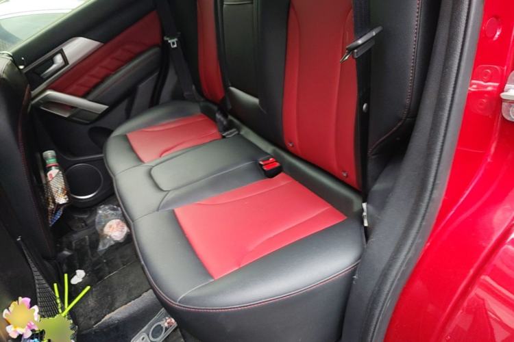Used Haval H2 2014 1.5T Manual Two-Wheel Drive Elite Edition Left Rear Seat