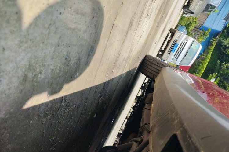 Used Haval H2 2014 1.5T Manual Two-Wheel Drive Elite Edition Left Side Sill