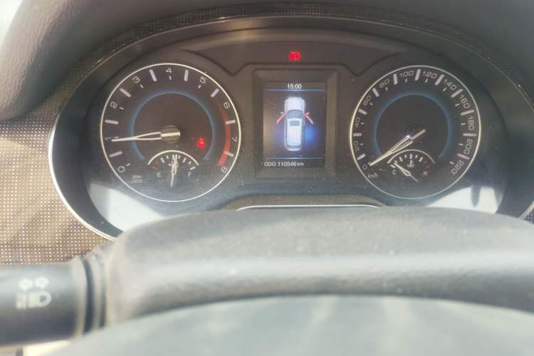 Used Haval H2 2014 1.5T Manual Two-Wheel Drive Elite Edition Odometer Close Up