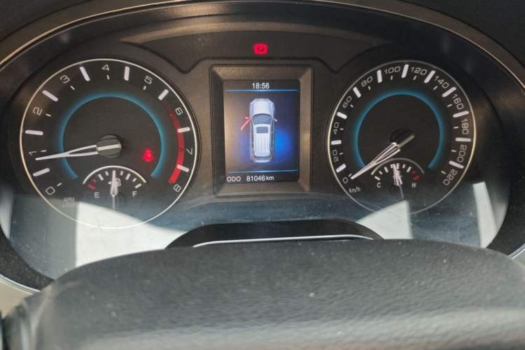 Used Haval H2 2014 1.5T Manual Two-Wheel Drive Elite Edition Odometer Close Up