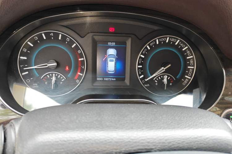 Used Haval H2 2014 1.5T Manual Two-Wheel Drive Elite Edition Odometer Close Up