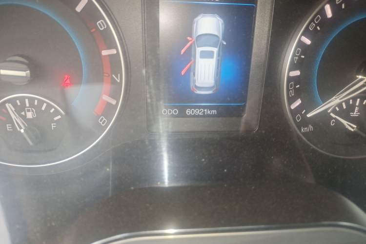 Used Haval H2 2014 1.5T Manual Two-Wheel Drive Elite Edition Odometer Close Up