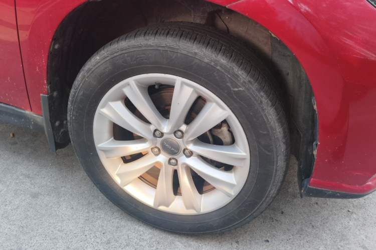 Used Haval H2 2014 1.5T Manual Two-Wheel Drive Prestige Edition Right Front Wheel Hub