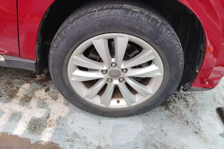 Used Haval H2 2014 1.5T Manual Two-Wheel Drive Elite Edition Right Front Wheel Hub