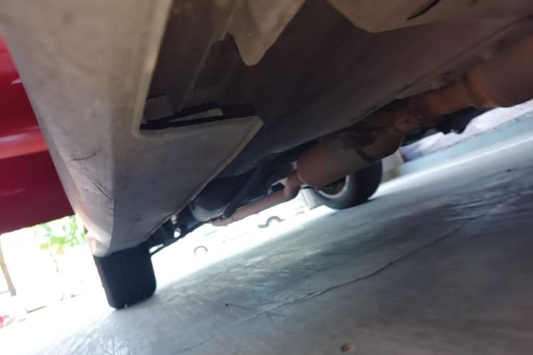 Used Haval H2 2014 1.5T Manual Two-Wheel Drive Elite Edition Right Side Sill