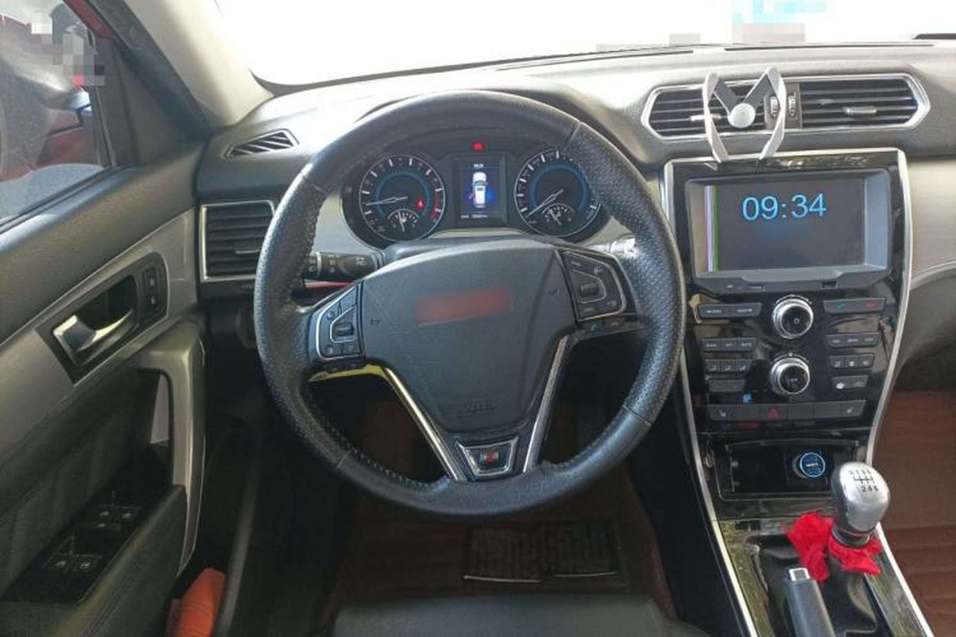 Used Haval H2 2014 1.5T Manual Two-Wheel Drive Elite Edition Steering Wheel