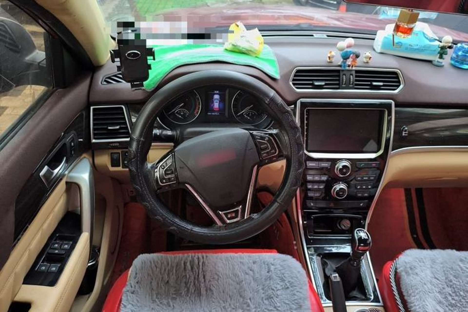 Used Haval H2 2014 1.5T Manual Two-Wheel Drive Elite Edition Steering Wheel