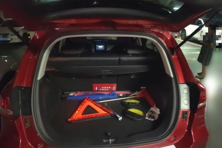 Used Haval H2 2014 1.5T Manual Two-Wheel Drive Elite Edition Trunk