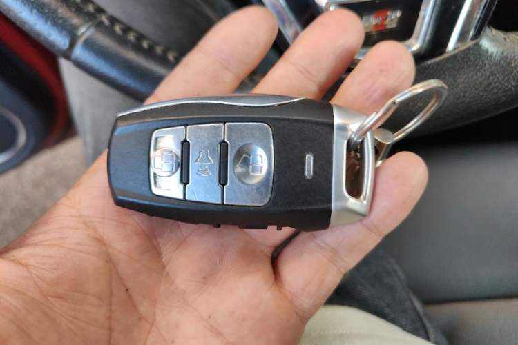 Used Haval H2 2014 1.5T Manual Two-Wheel Drive Elite Edition Vehicle Key